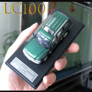 Diecast Alloy 1/64 Land Cruiser Model Black 13 S3ebb031fb6f44ebaafb11a5a4b859b5c1