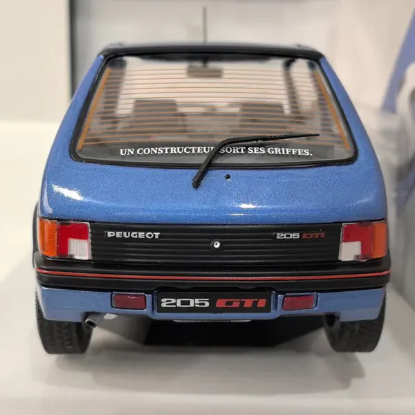 SOLIDO 1:18 P 205 GTI Diecast Model Car - Image 5