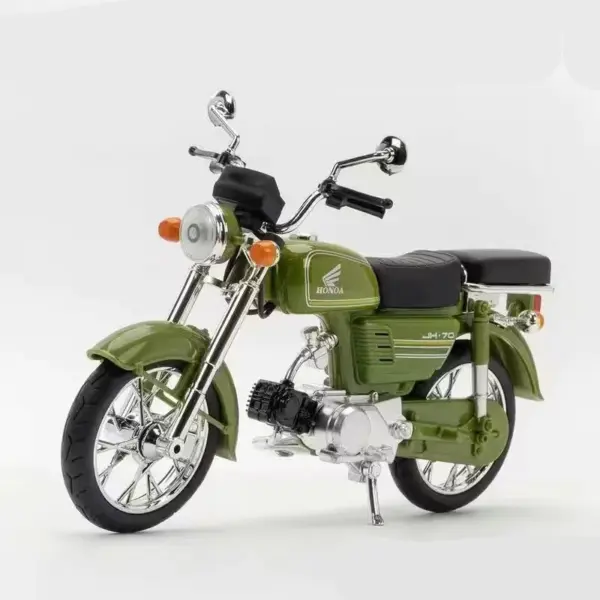 1/10 Scale JiaLing JH-70 Diecast Motorcycle Model - Image 10