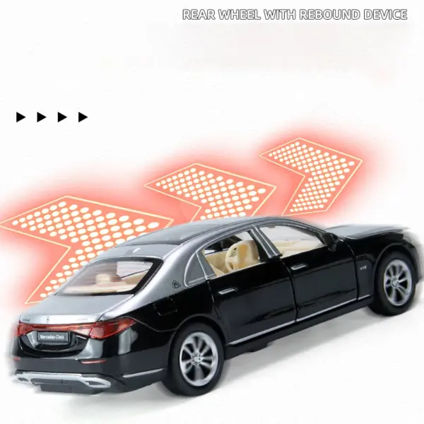 1:32 Scale Mercedes Benz Maybach S680 Model - Image 4