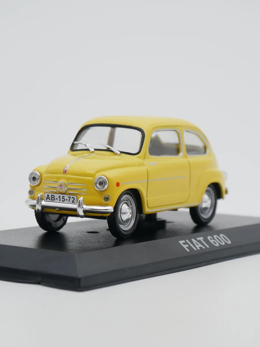 IXO 1:43 Fiat 600 Diecast Car Model 1 IXO 1:43 Fiat 600 Diecast Car Model