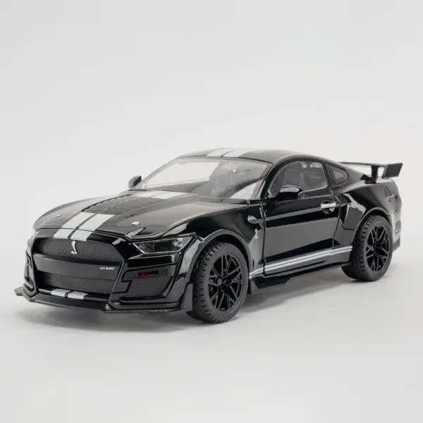 1:18 Scale Mustang GT500 Model Car with Sound - Image 10