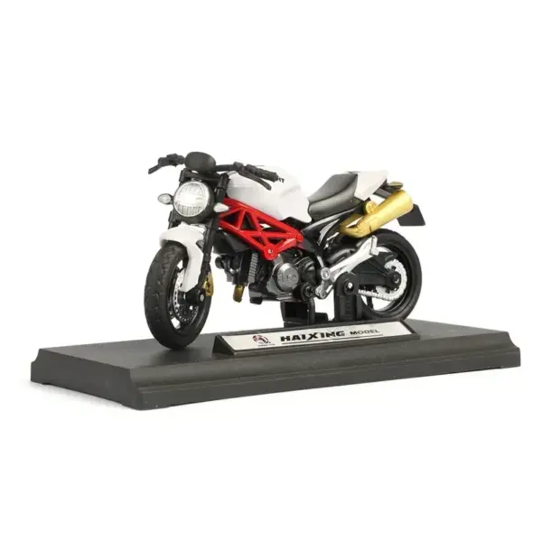 1:18 Diecast Ducati Motorcycle Model Collectible - Image 6