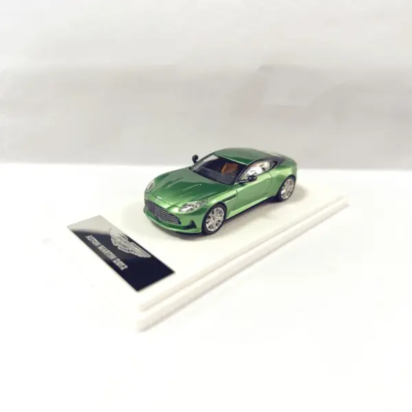 1:64 Scale Diecast Martin DB12 Alloy Model - Image 5