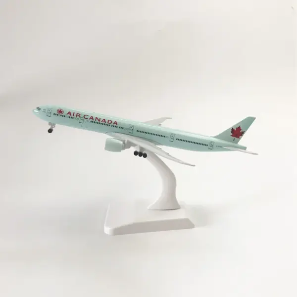 20cm Boeing 777 Air Canada Alloy Model Plane - Image 3