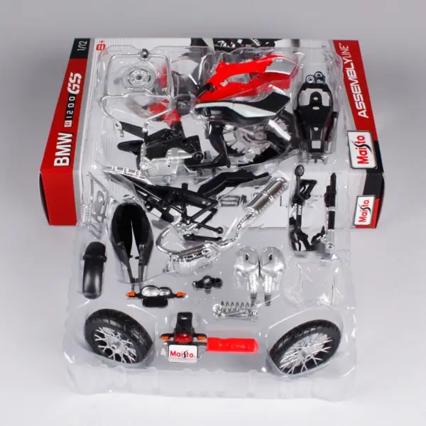 Maisto 1:12 BMW R 1200 GS Diecast Model - Image 2