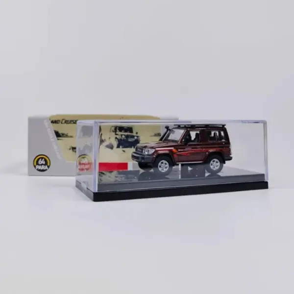 1:64 Diecast 2014 Land Cruiser LC76 Model Car - Image 8