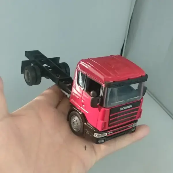 1/43 American Tractor Trailer Diecast Model - Image 7