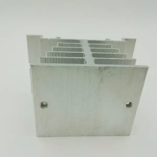 Aluminum Cooling Base for Solid State Relay - Image 4
