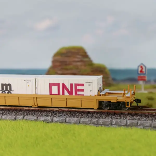 HO Scale 20ft Hi-Cube Reefer Container - Image 6