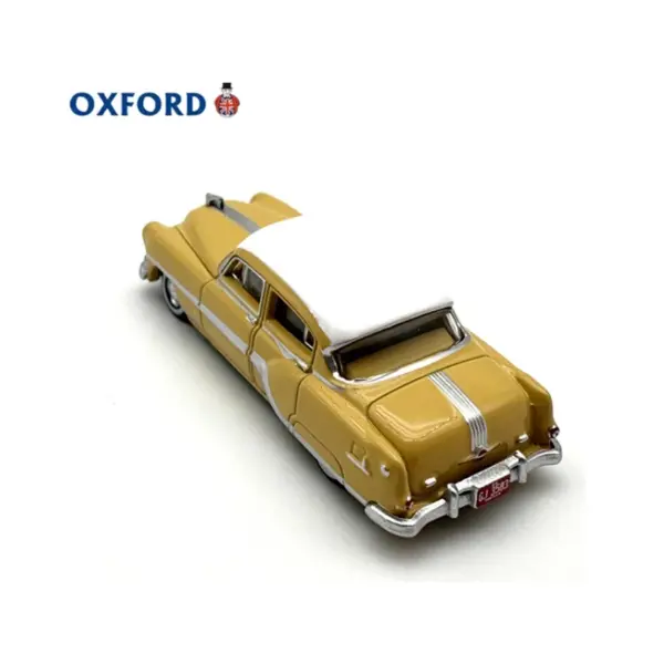 1966 Pontiac Diecast Model OXFORD 1:87 Scale - Image 6