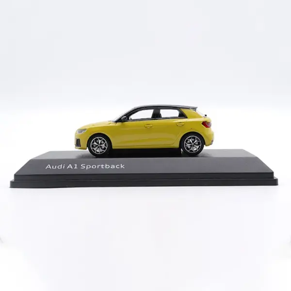 1:43 Scale Diecast 2019 Audi A1 Model - Image 5