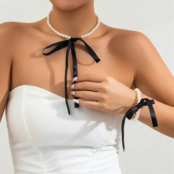 Elegant Black Ribbon Choker Necklace with Pearls - Image 6