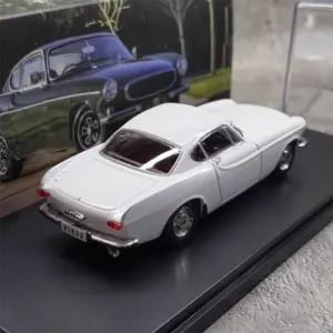 1/43 Scale Diecast Classic Luxury Car Model 8 S4b3882a6af2546e1b3e8b889fc2f000e9