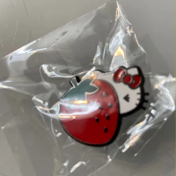 Strawberry Kitty Brooch Cute Enamel Pin - Image 2