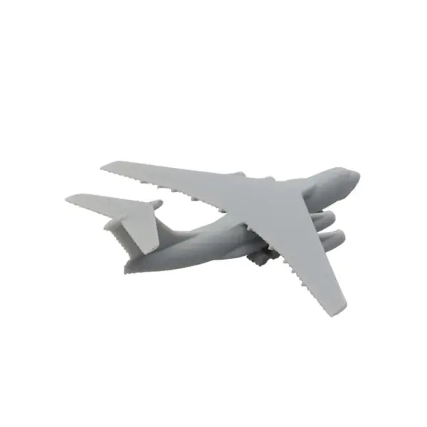 Russian IL-76 Candid Transport Aircraft Model - Image 8