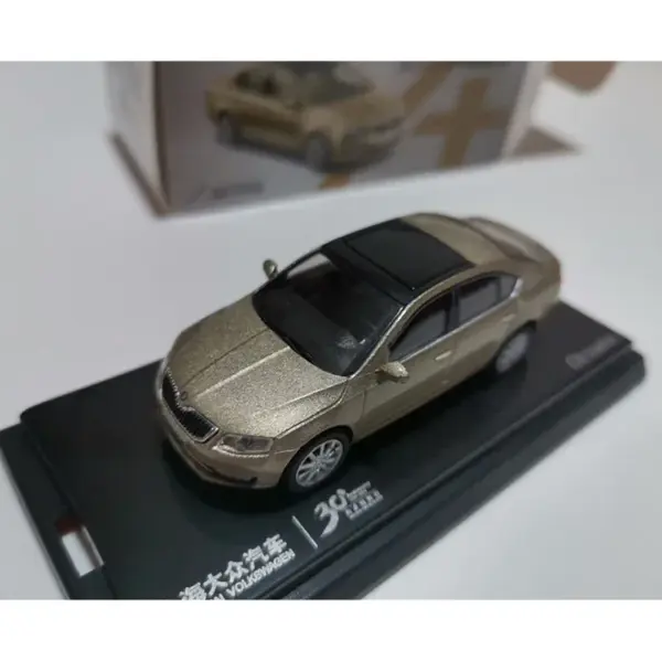 1/64 Diecast Alloy Skoda Octavia Sedan Model - Image 3