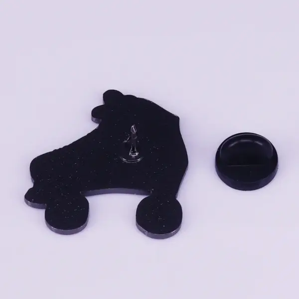 Retro Roller Skate Enamel Pin Brooch - Image 2