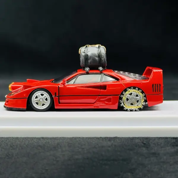 Diecast 1/64 Scale Ferrari F40 Model Car - Image 5