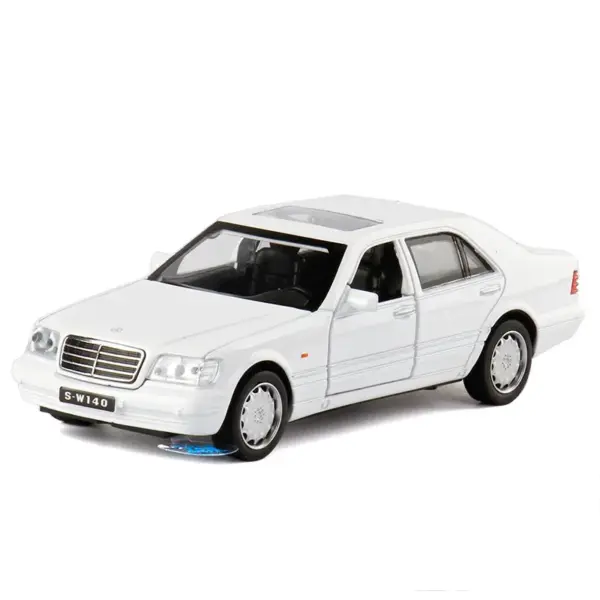 1:32 Mercedes-Benz S-W140 Diecast Alloy Model - Image 8