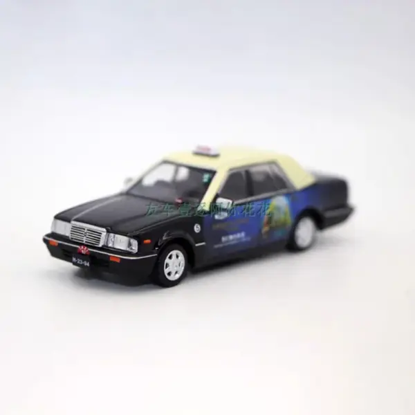 1:64 Scale Nissan Cedric Y31 Taxi Model - Image 9