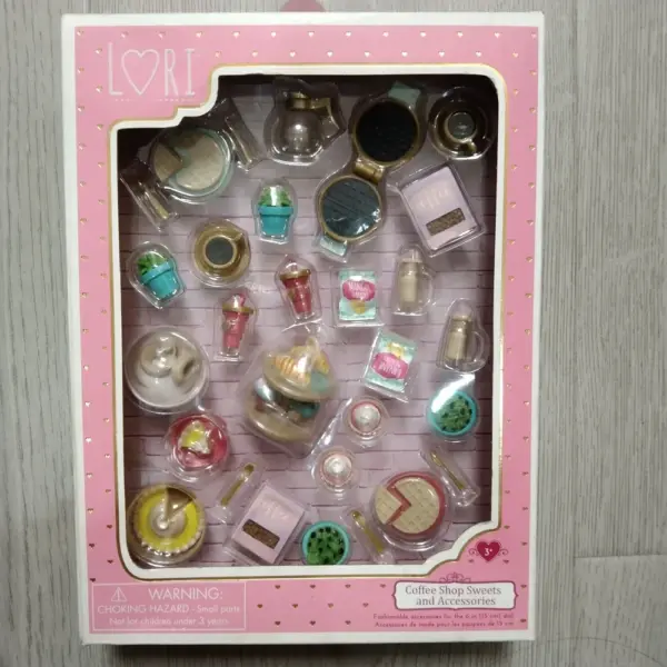 Lori Dolls Mini Hiking Accessories Set - Image 6
