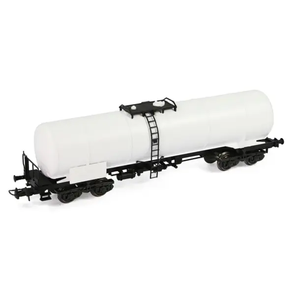 HO Scale Oil Tank Wagon Model Train Car - Image 11