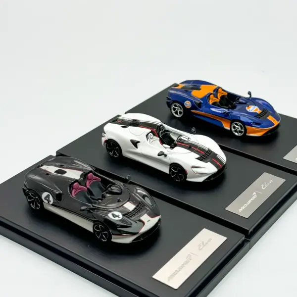 McLaren Elva 1:64 Diecast Alloy Car Model - Image 3