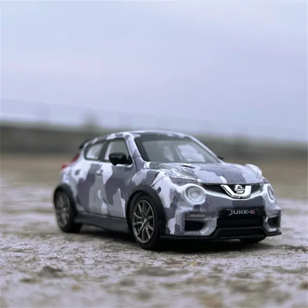 1/64 Scale Nissan JUKE R Alloy Model Car - Image 7