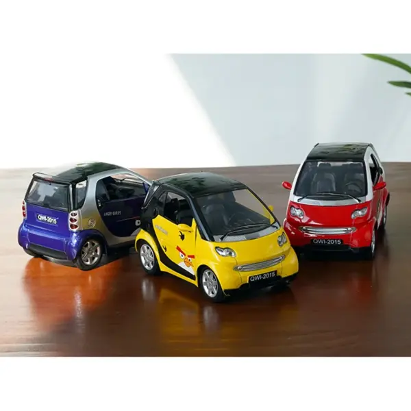 1:18 Alloy SMART Elf Pull-Back Car Model - Image 6