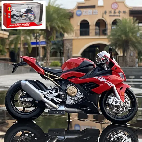 1/12 Ducati Panigale V4S Alloy Motorcycle Model - Image 13