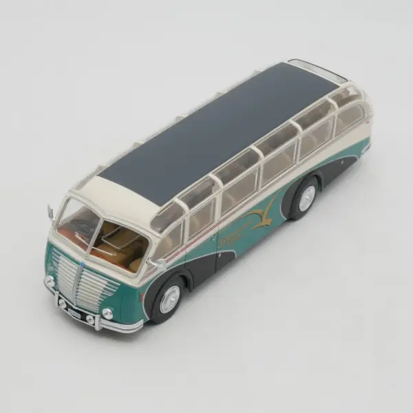 1:43 Diecast Alloy Saurer 3C-H Bus Model - Image 4