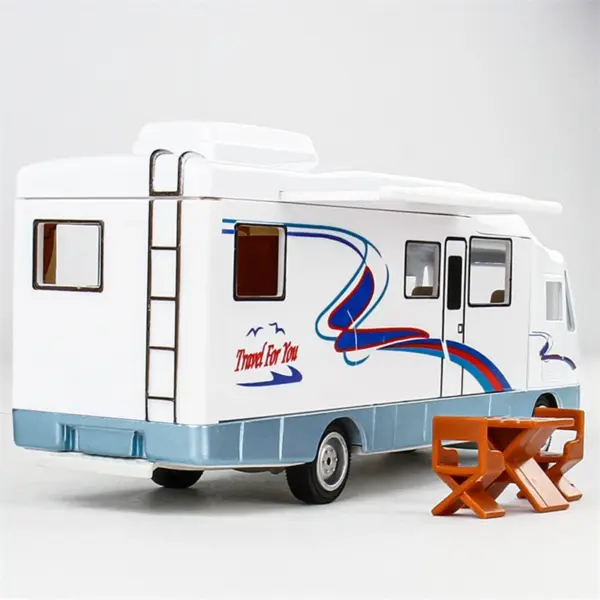 1:30 Diecast Luxury RV Model Metal Camper - Image 5