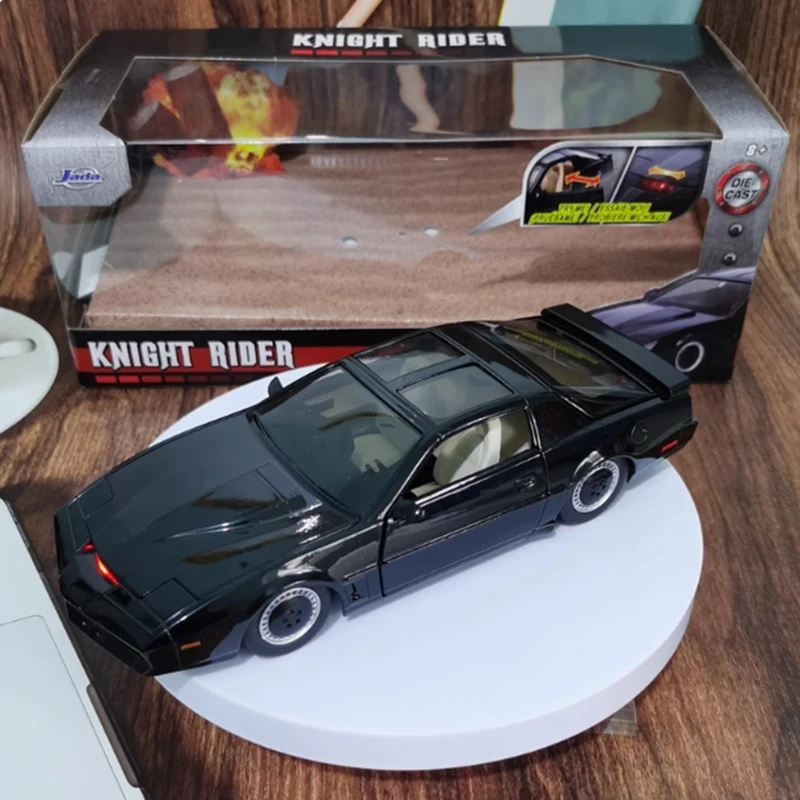1/24 Knight Rider KITT Pontiac Firebird Model 2 1/24 Knight Rider KITT Pontiac Firebird Model - Image 2