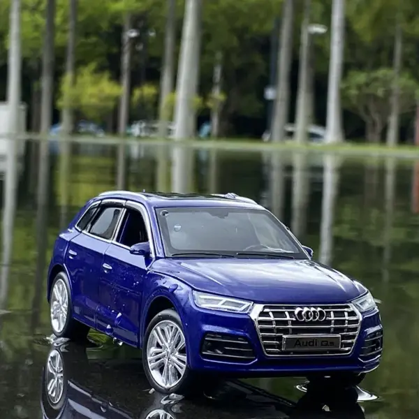 1:32 Audi Q5 Alloy Model Car - Image 7