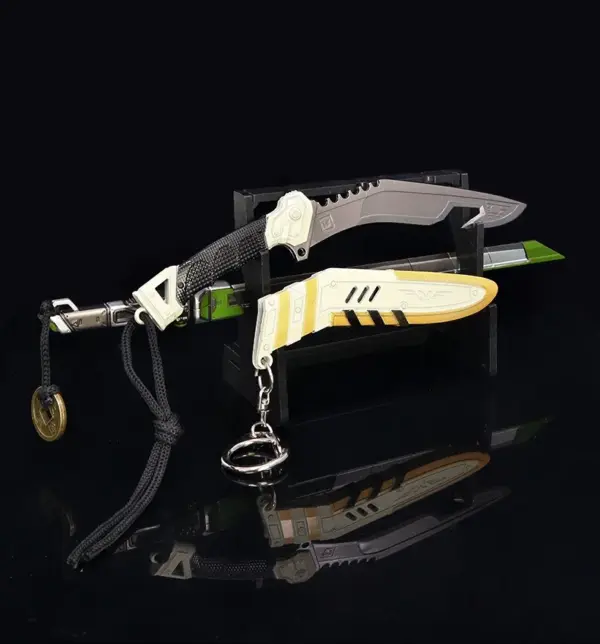 5pcs Apex Legends Heirloom Keychain Set - Image 2