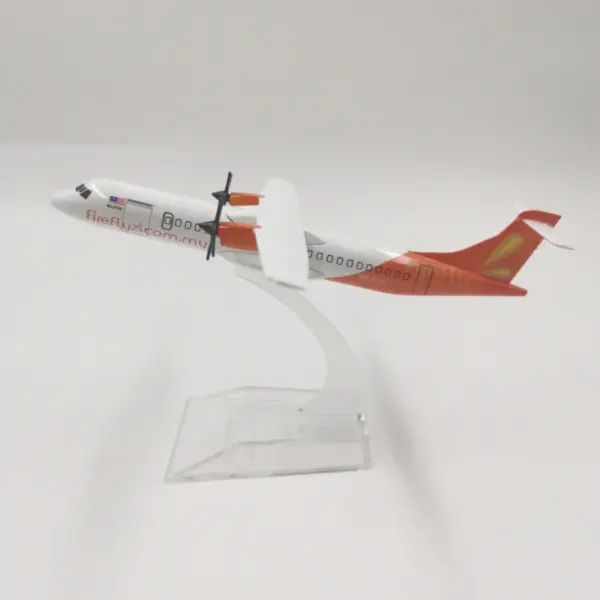 Siberia S7 Airbus A320 Diecast Model 1:400 - Image 23