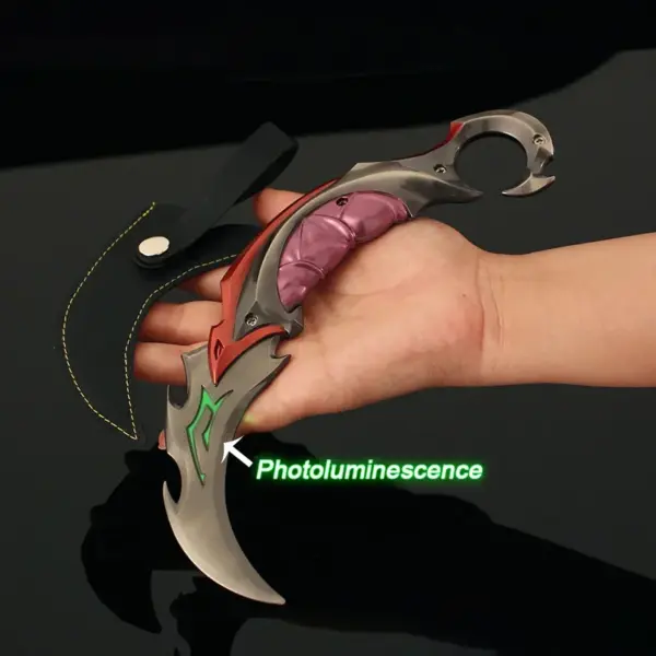 Valorant Luminous Reaver Karambit Replica 22cm - Image 5