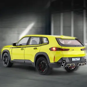 1:24 BMW XM Diecast Off-Road SUV Model 15 S594302044c374fb28f329d48b0778d9fA