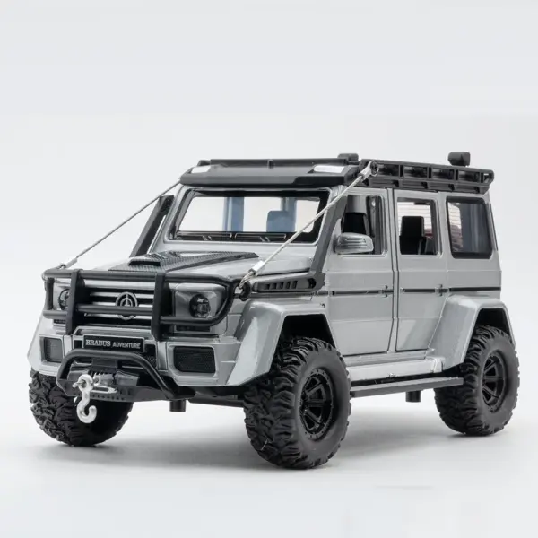 1:24 G550 4X4 Alloy Diecast Miniature Car - Image 9