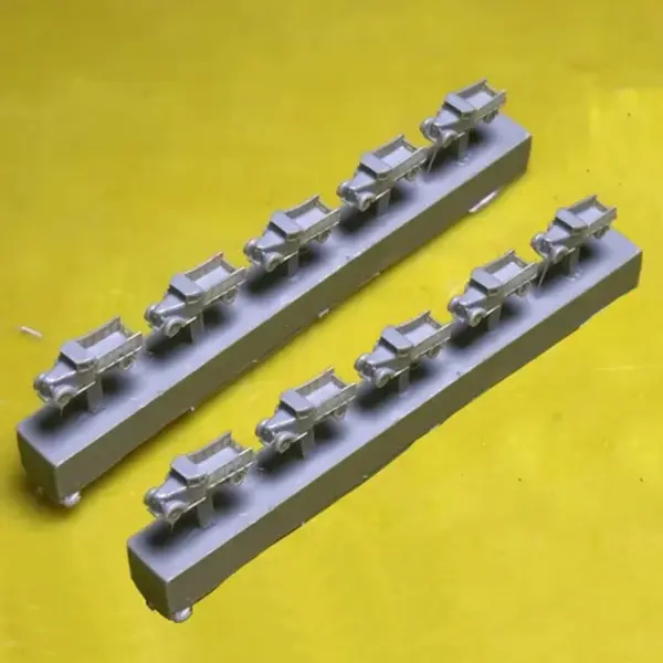 10PCS 1/700 Military Resin Oil Tank Trucks - Image 6