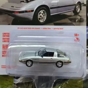 1/64 Scale 1982 Mazda RX-7 Diecast Model 10 S5c57cea4c4314e809428fe65c65c338f6