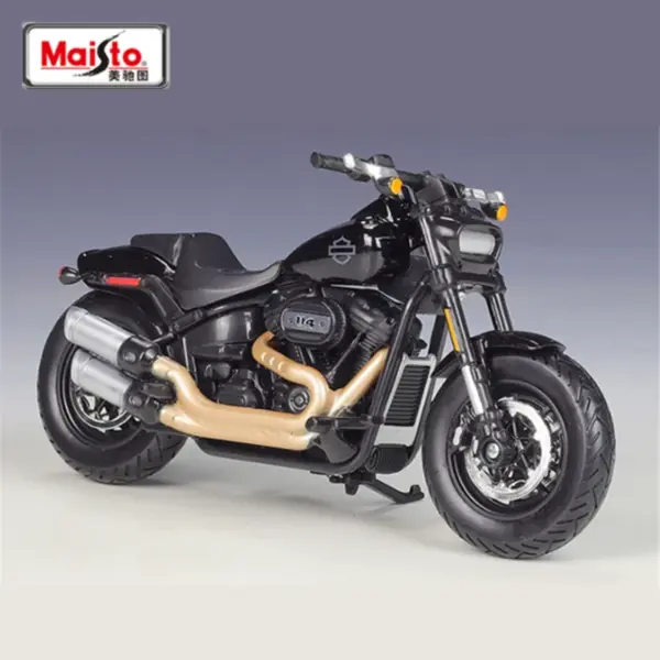 Maisto 1:18 Harley Davidson Fat Bob Model - Image 3