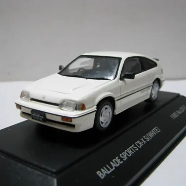 1:43 Scale Honda BALLADE CR-X Si Model - Image 4