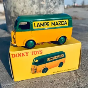 1:64 Scale Dinky Toys Postal Bus Model 9 S5edeaf5d99b246ee95bf980ac6aeca16w