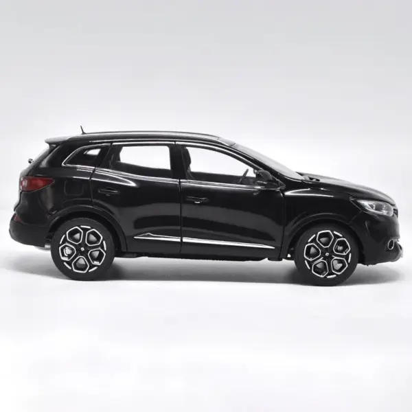 1:18 Scale Alloy Kadjar Off-road Model Vehicle - Image 4