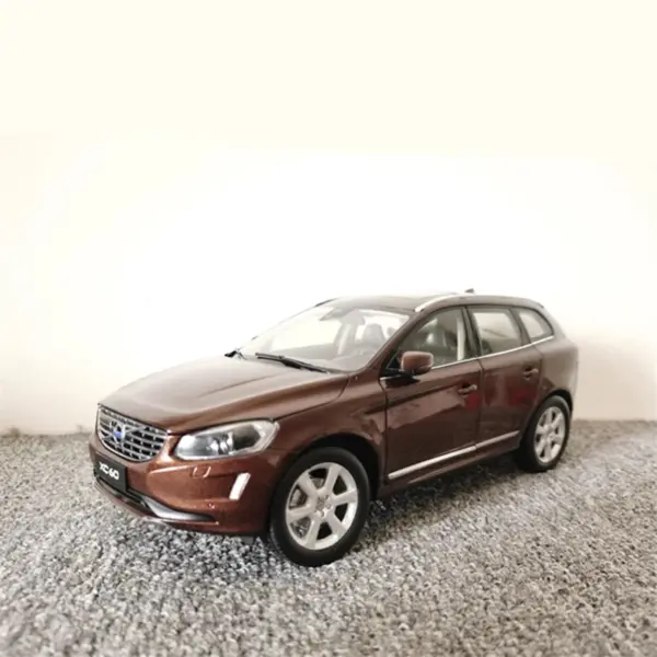 1:18 Scale Volvo XC60 Diecast Car Model - Image 7