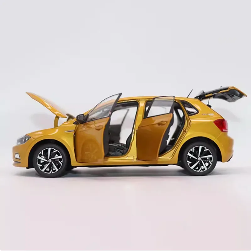 1:18 Scale 2019 Shanghai VW POLO Model 4 1:18 Scale 2019 Shanghai VW POLO Model - Image 4