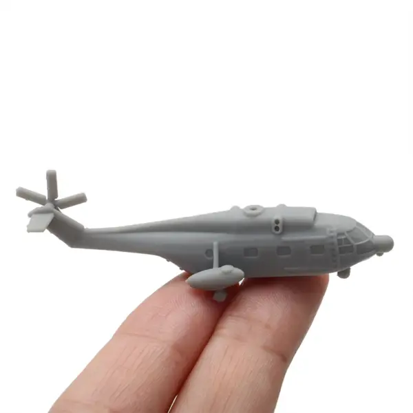 10 Sets Z-8 Helicopter Model Kits 1/2000 to 1/350 - Image 6