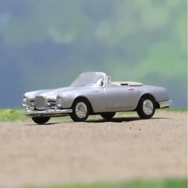 1:87 Scale Norev Facel Vega 1963 Model Car - Image 4